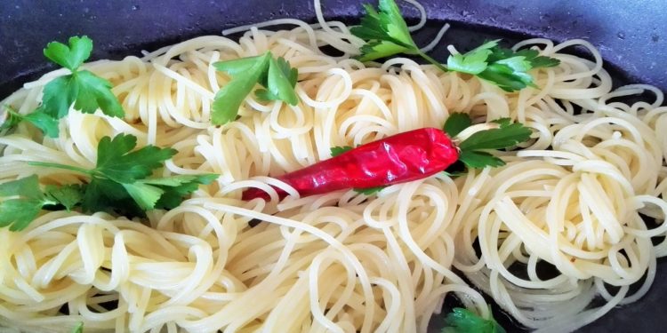 Spaghetti pronti in padella