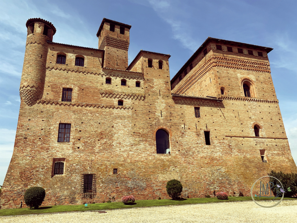 Grinzane Cavour Castello